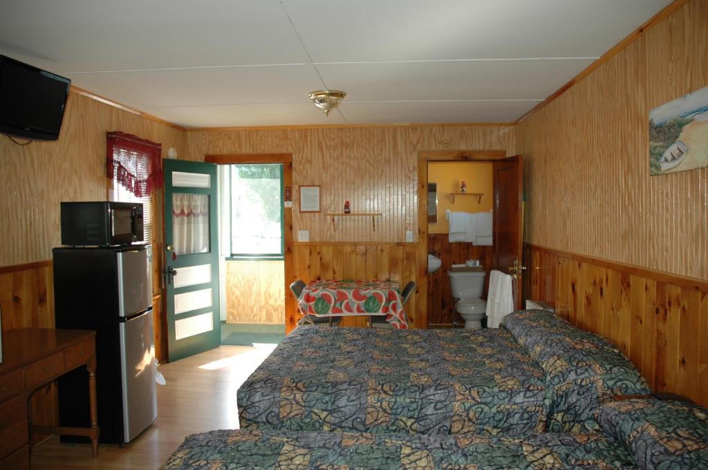 Channel Waterfront Cottages Weirs Beach Pokój zdjęcie